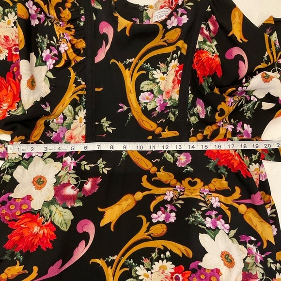 Floral Black Midi Dress - Picture 14 of 16